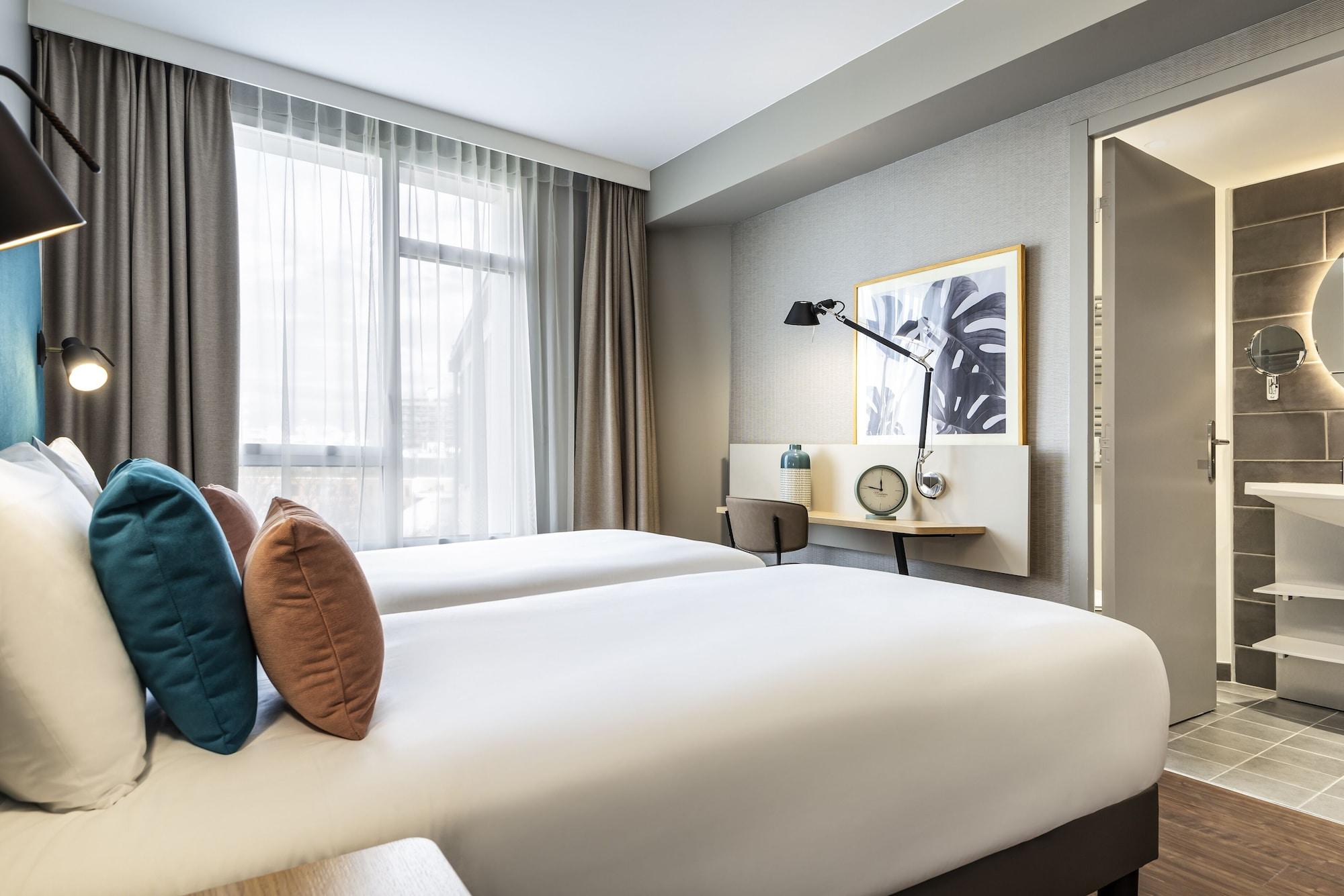Aparthotel Adagio London Brentford Ngoại thất bức ảnh